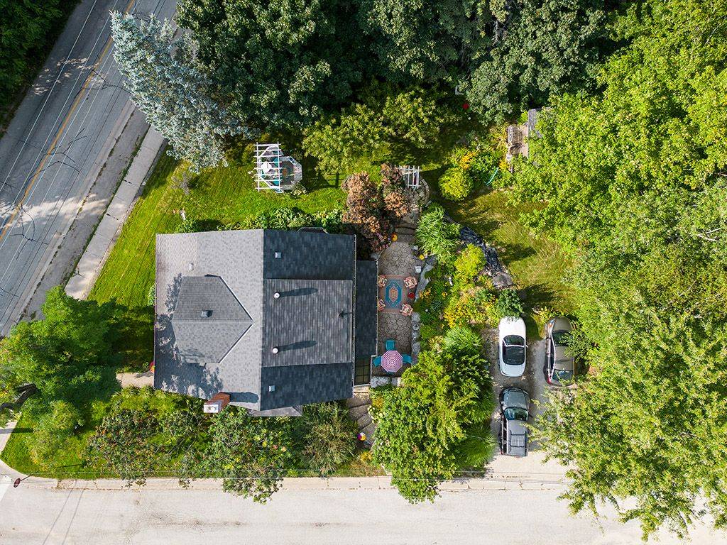 103 Brook ST, Blue Mountains, ON N0H 1J0