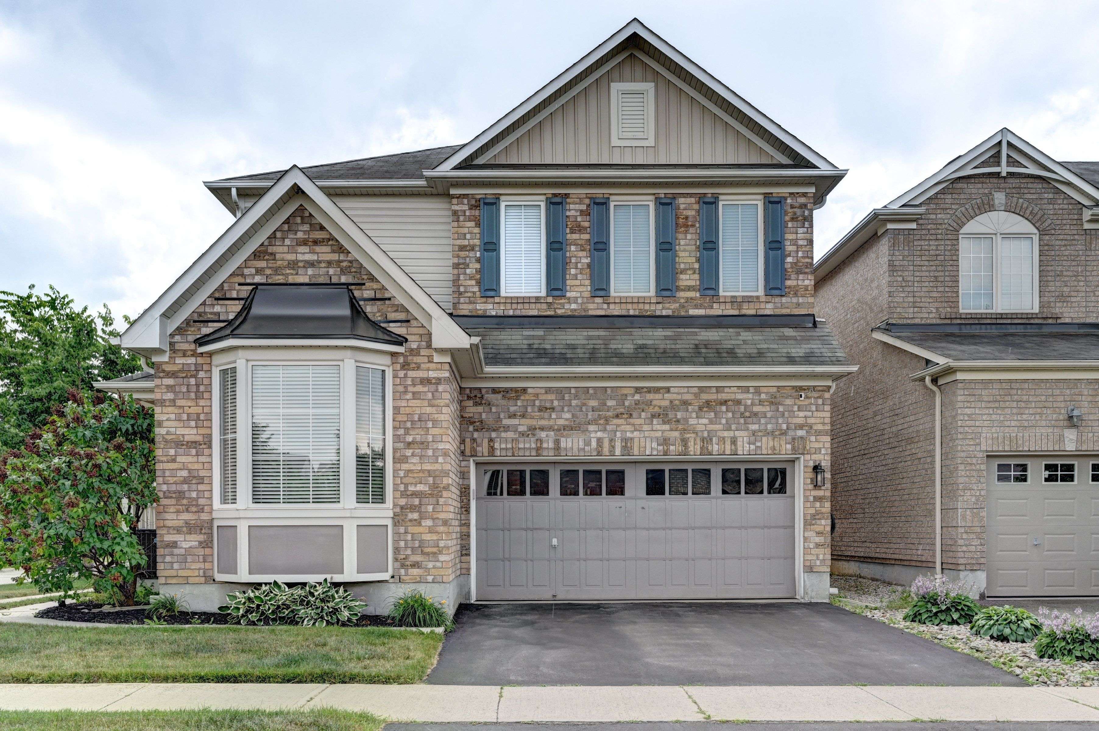 147 SILVERTHORNE DR, Cambridge, ON N3C 0B7