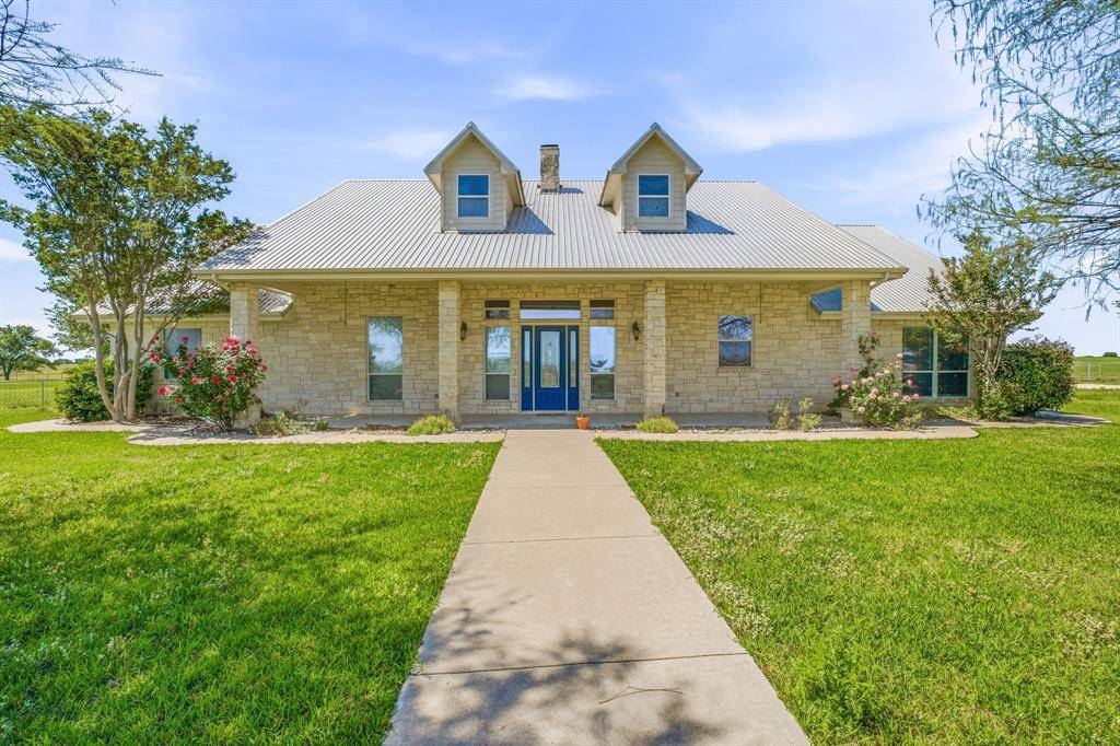 2450 Wood Road, Tolar, TX 76476