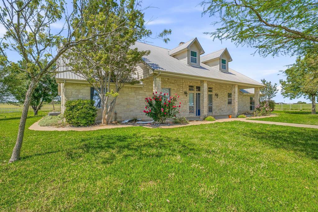 2450 Wood Road, Tolar, TX 76476