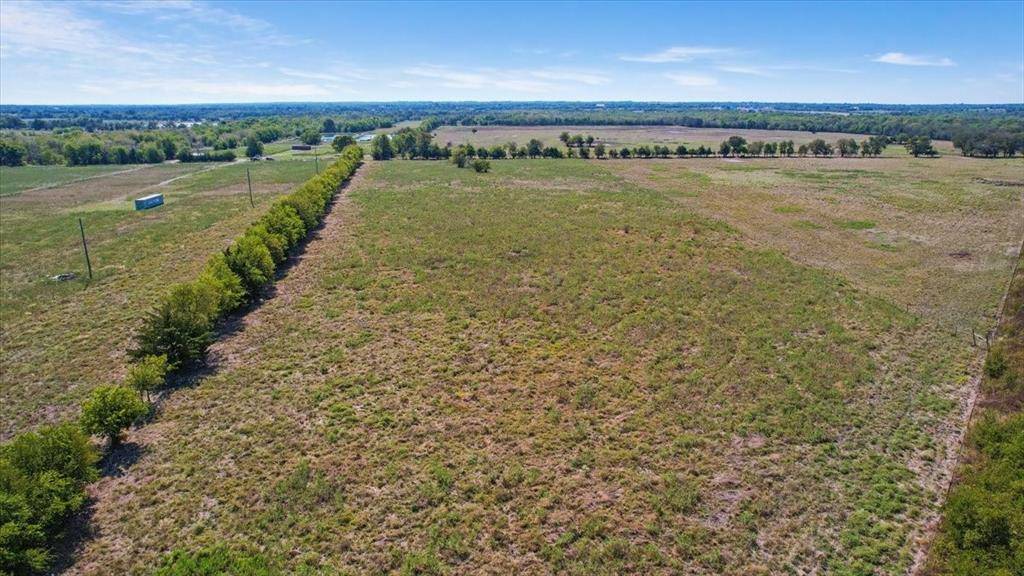 534 Deer Lane, Celeste, TX 75423
