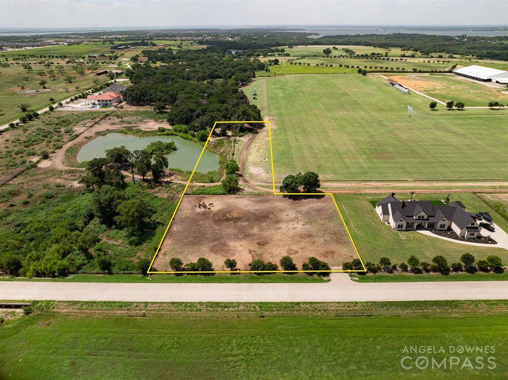 311 Martingale Trail, Oak Point, TX 75068