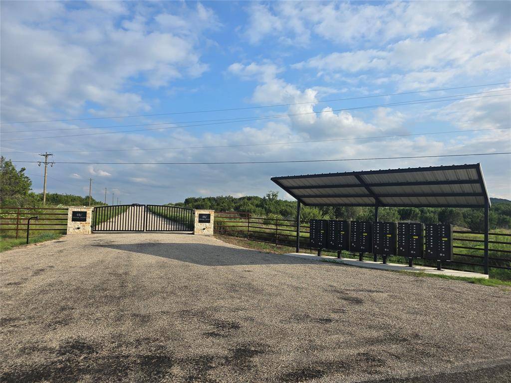 2277 Hidden Valley Road, Glen Rose, TX 76043