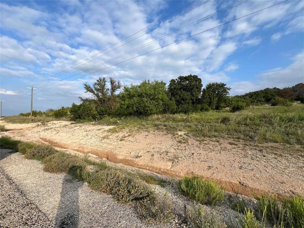 2245 Hidden Valley Road, Glen Rose, TX 76690