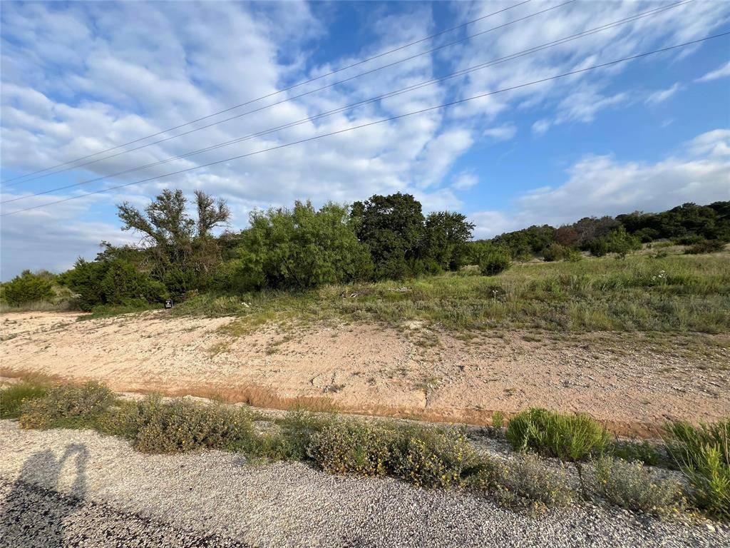 2245 Hidden Valley Road, Glen Rose, TX 76690
