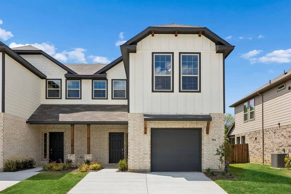 504-506 Trailhead Lane, Denton, TX 76205