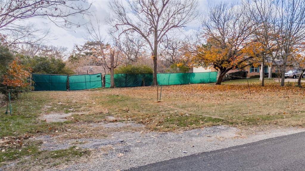 3014 Gladiolus Lane, Dallas, TX 75233
