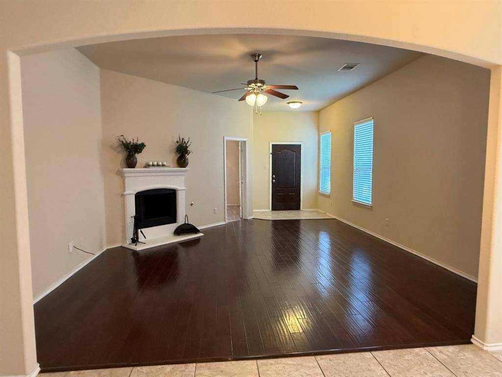 313 Cherry Spring Drive, Mckinney, TX 75072