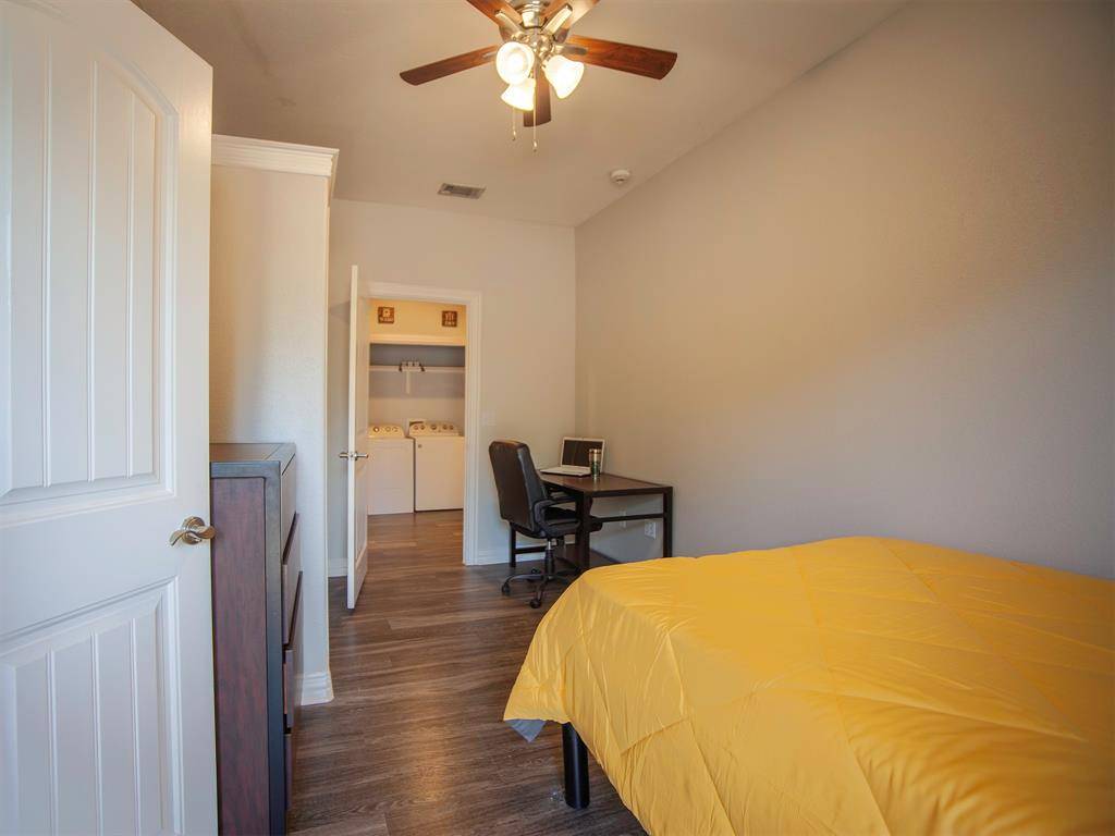 2410 S 2nd Street #951, Waco, TX 76706
