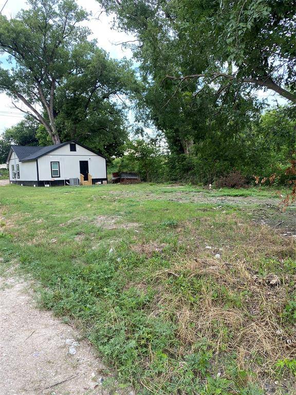 324 Hogan Lane, Bellmead, TX 76705