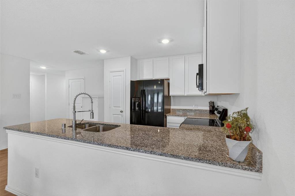 5818 Rock Maple Drive, Princeton, TX 75407