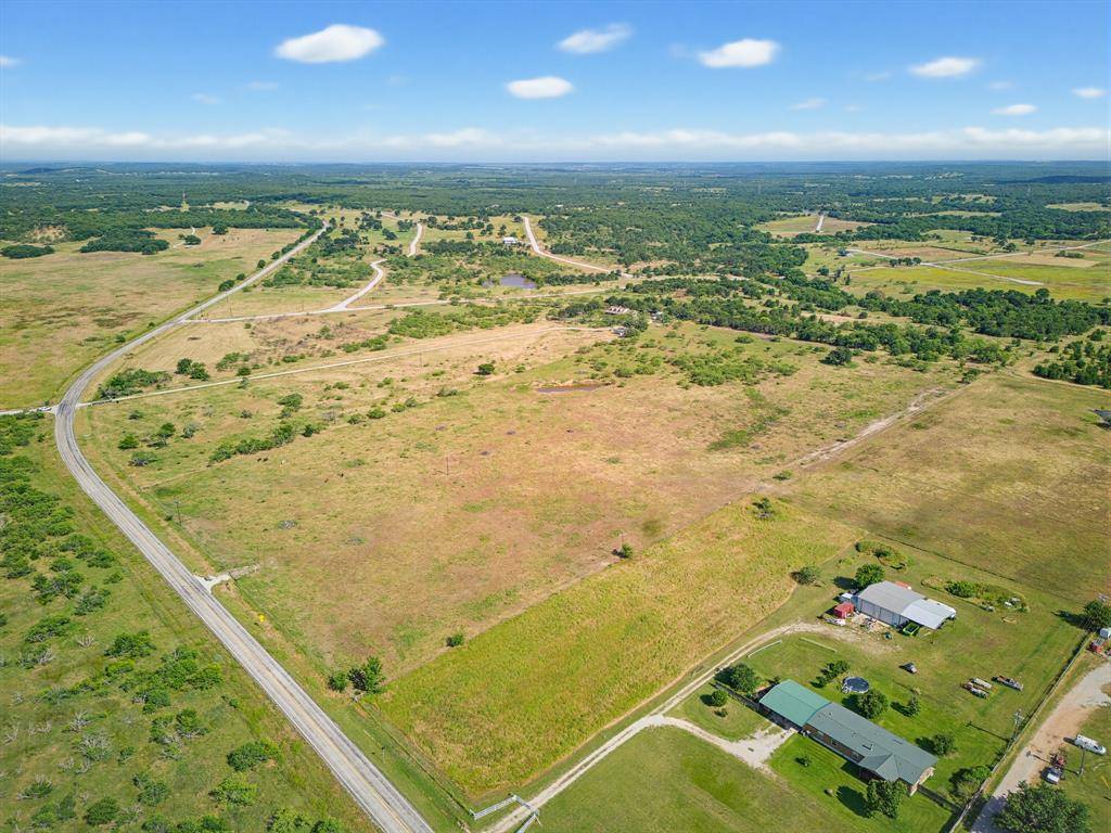 7511 Fm 1810, Chico, TX 76431
