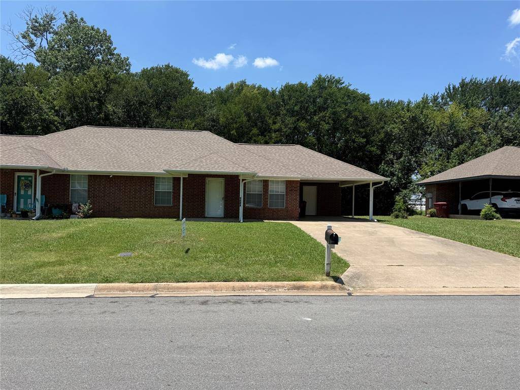 2189 Island Bayou, Bonham, TX 75418