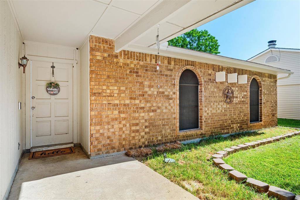 1026 Santa Fe Trail, Grand Prairie, TX 75052
