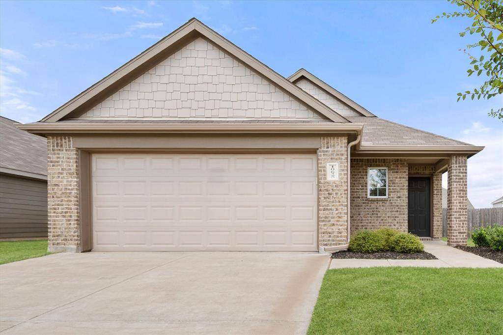 10625 Bleat Street, Fort Worth, TX 76036