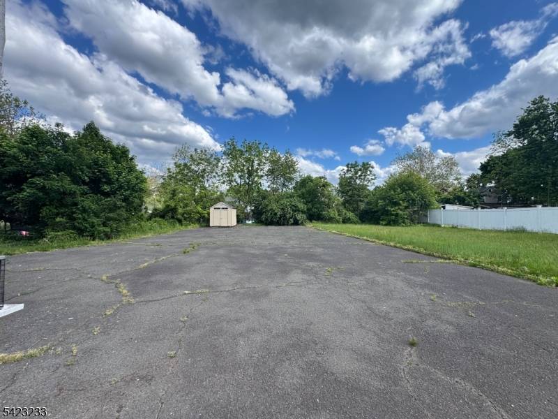 814 E 3Rd St, Plainfield City, NJ 07062
