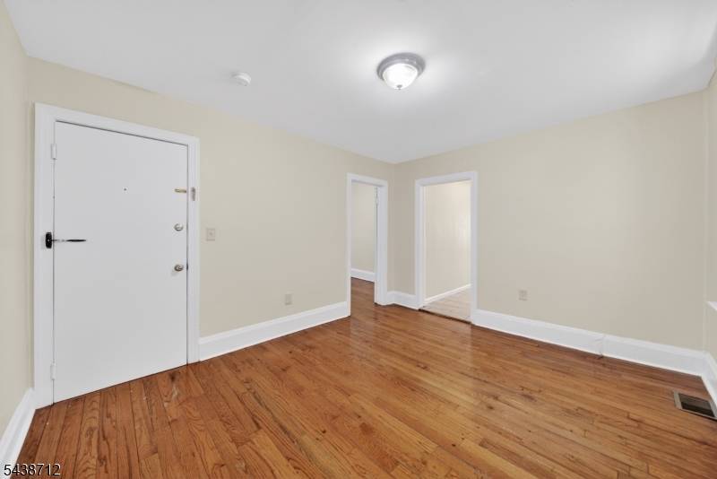 58 S 13Th St #2, Newark City, NJ 07107