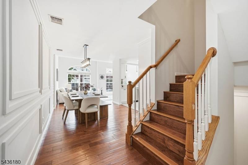 281 Riverwalk Way, Clifton City, NJ 07014
