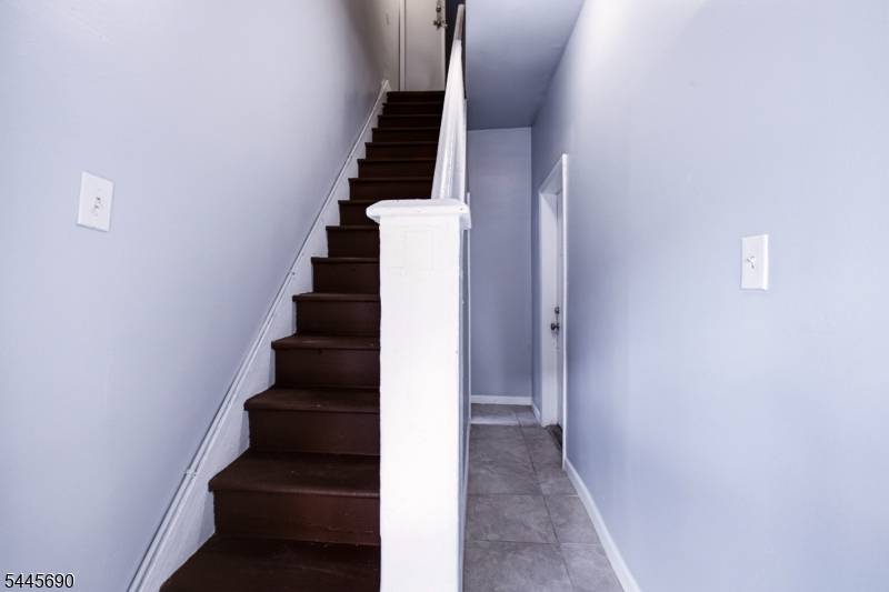 65 Highland Ave, Newark City, NJ 07104
