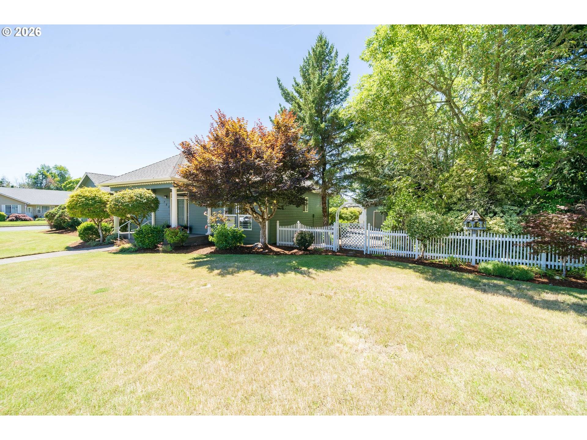 785 N 15TH AVE, Stayton, OR 97383