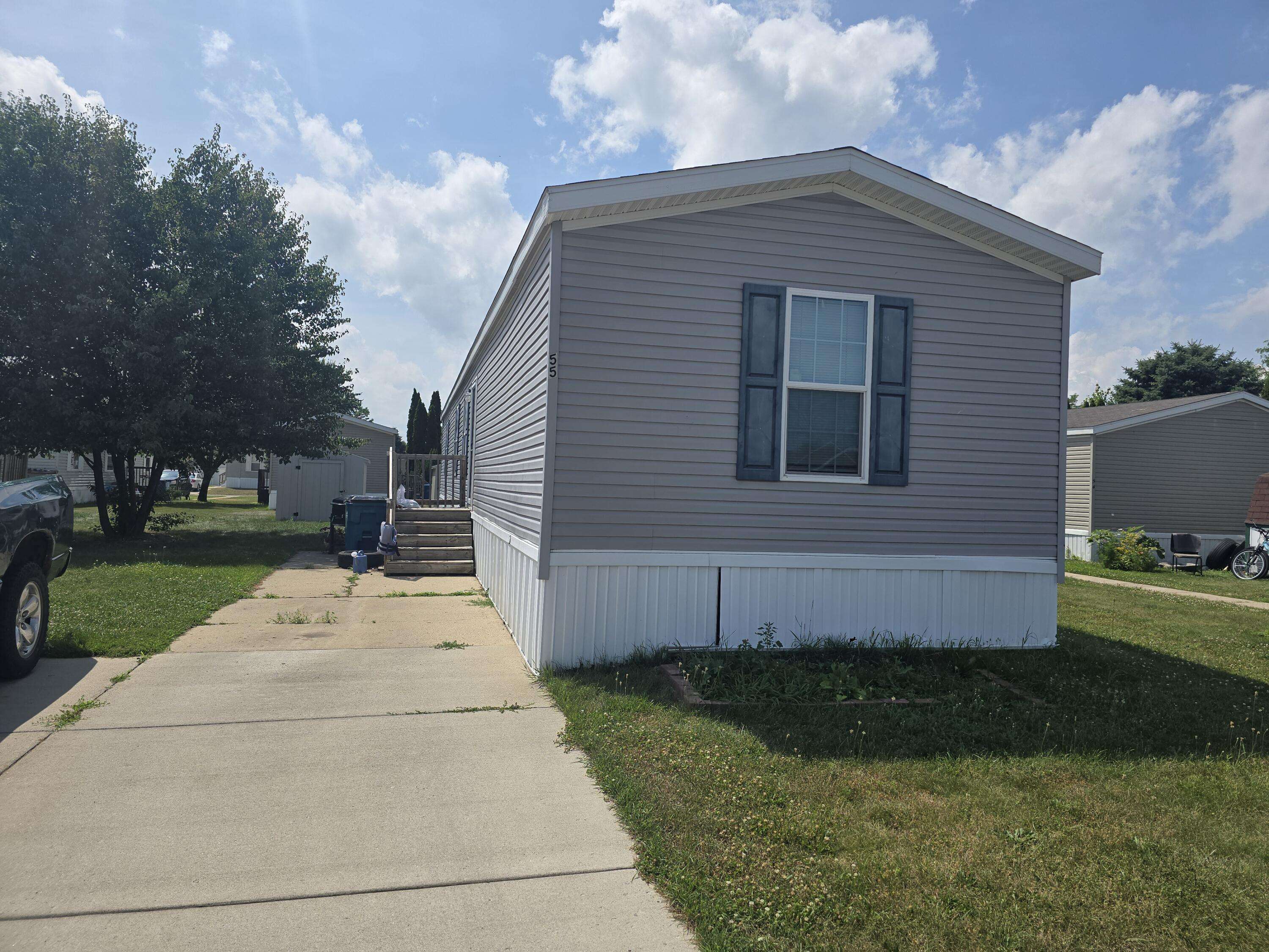 360 E Tuttle RD #55, Ionia City, MI 48846