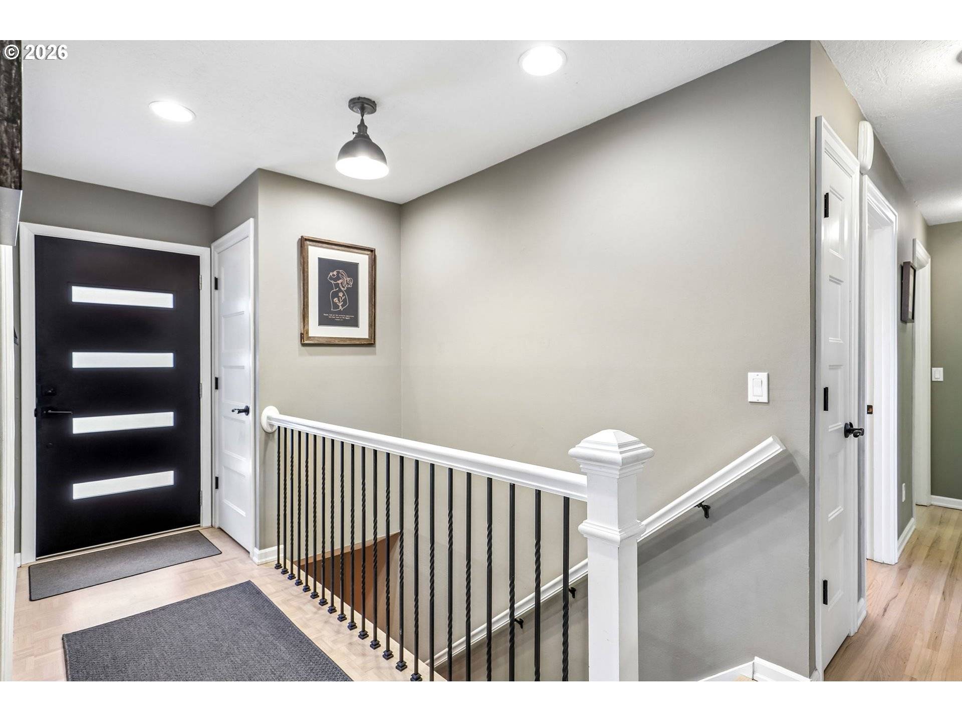 725 MARYLHURST DR, West Linn, OR 97068