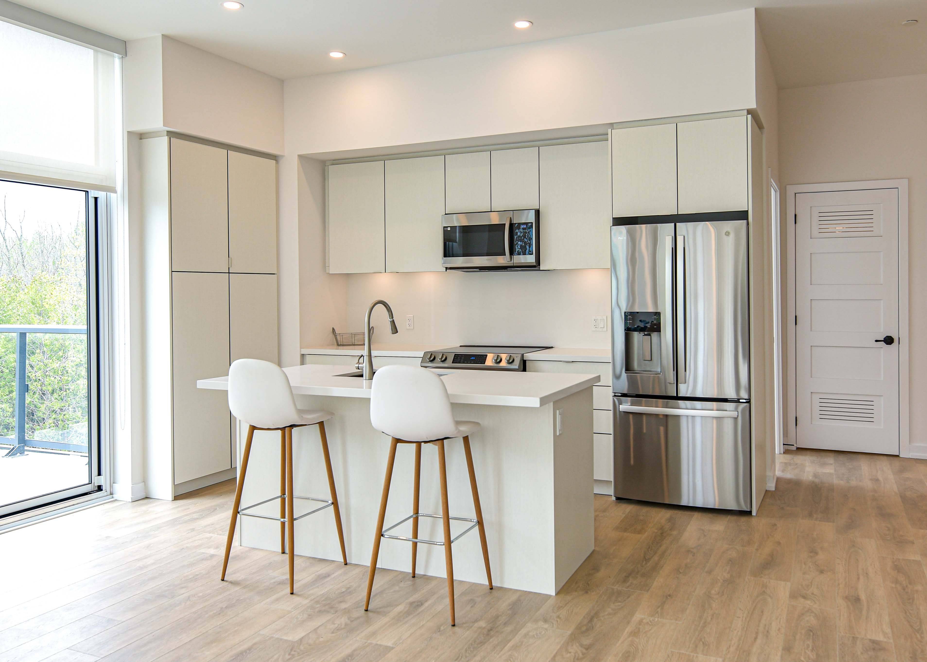 415 SEA RAY AVE #437, Innisfil, ON L9S 0R5