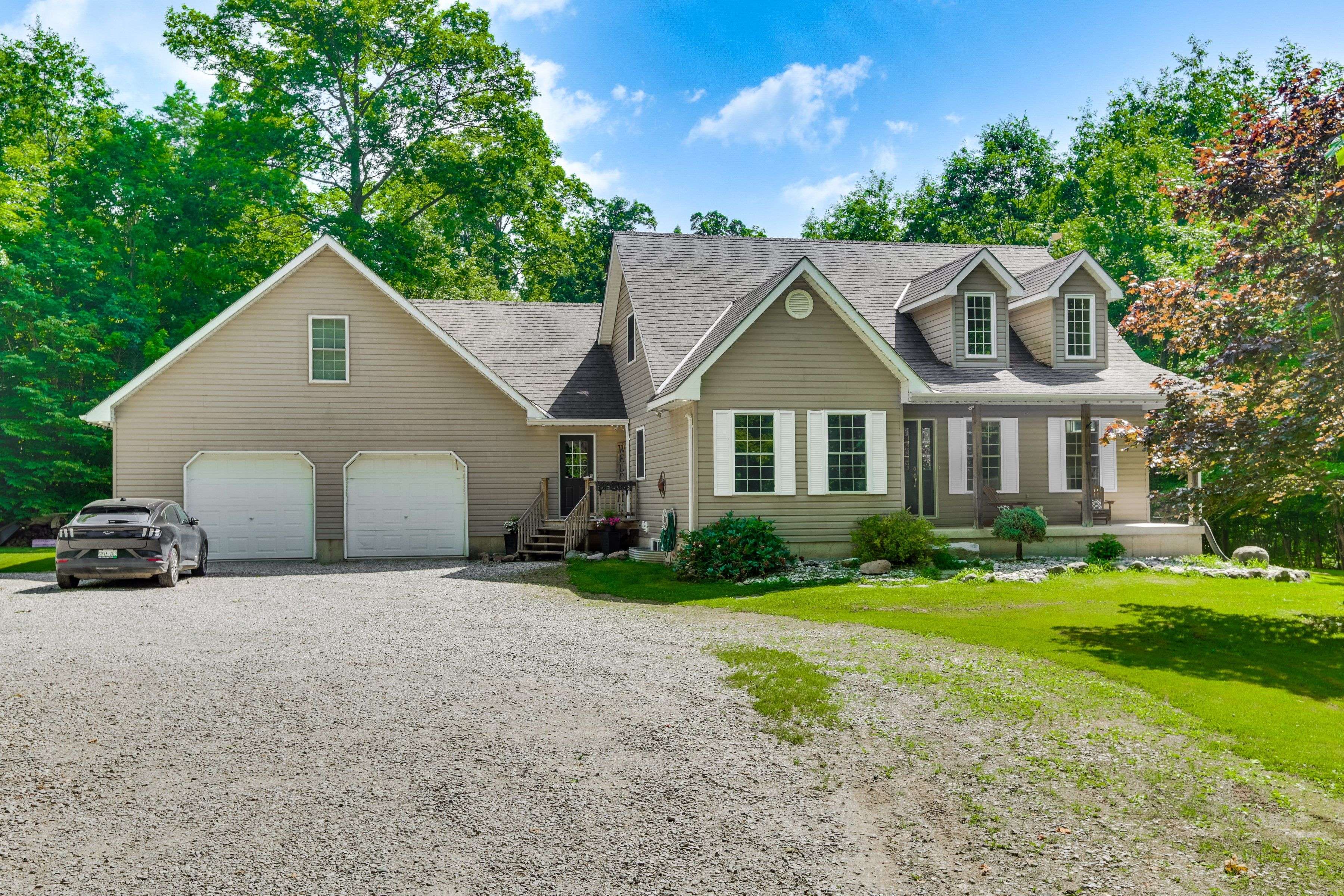 26098 Kerwood RD, Adelaide Metcalfe, ON N7G 3H5