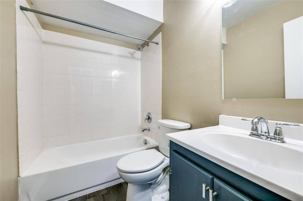 8110 skillman Street, Dallas, TX 75231