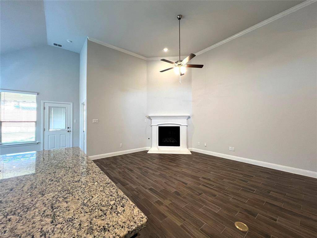 273 Mineral Point Drive, Aledo, TX 76008
