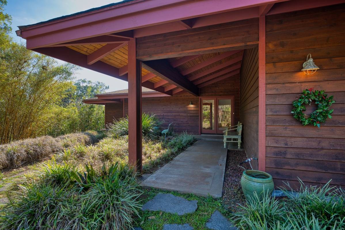 64-5221 IOKUA PL, Kamuela, HI 96743
