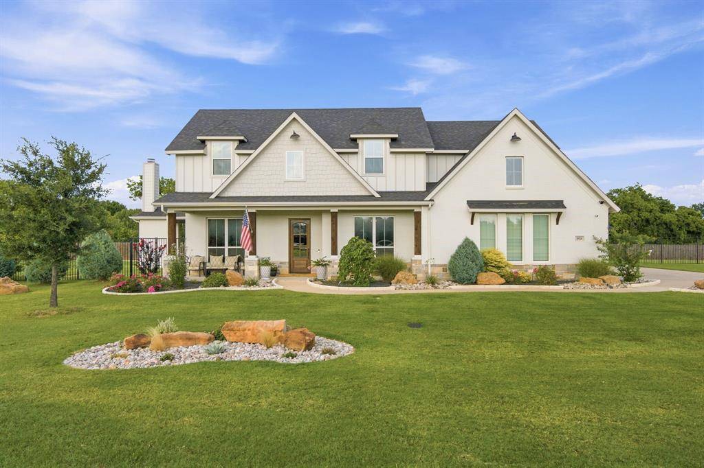 3920 Lizzy Lane, Midlothian, TX 76065