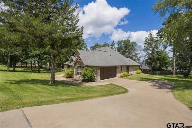 332 Hines Crossing, Bullard, TX 75757
