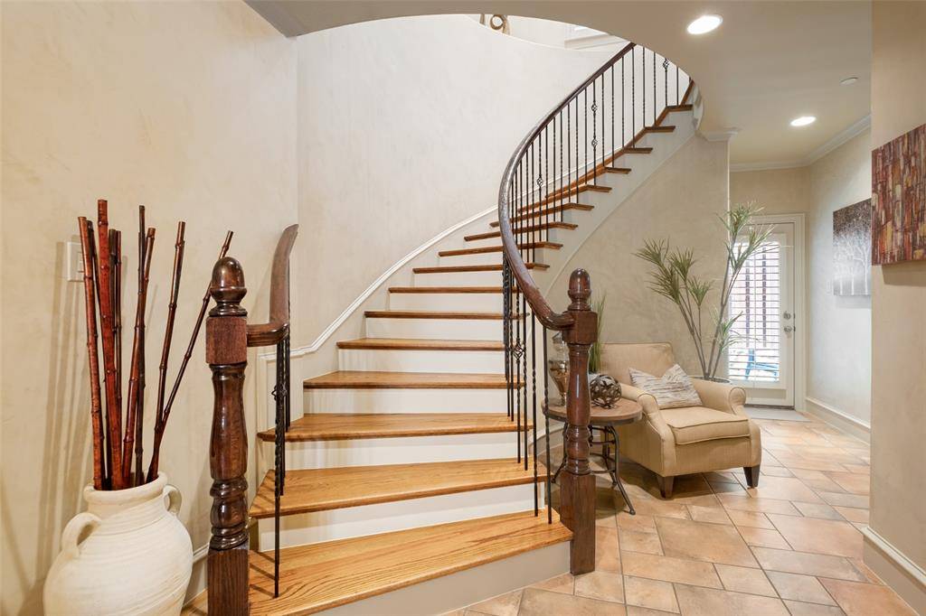 3907 Cole Avenue #3, Dallas, TX 75204