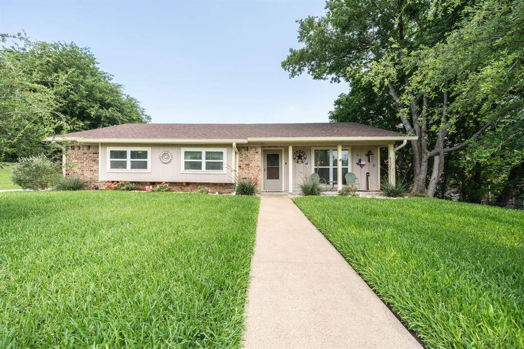 9509 Stony Point Drive, Woodway, TX 76712