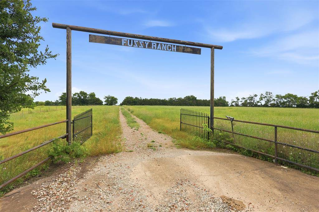 4196 Fm 75, Princeton, TX 75407