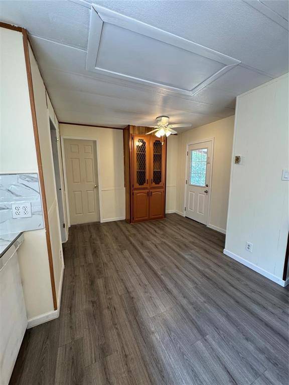 2010 Spring Court, Azle, TX 76020
