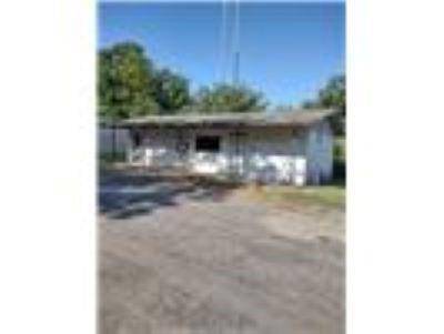 503 N Main Street, West, TX 76691