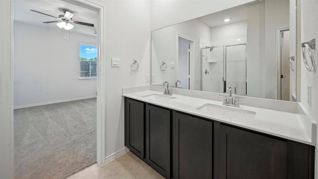 1207 Silent Peak Drive, Princeton, TX 75407