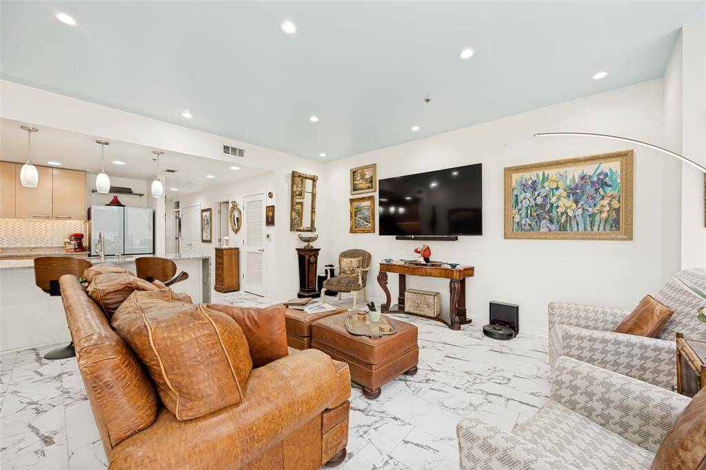 1200 Main Street #701, Dallas, TX 75202