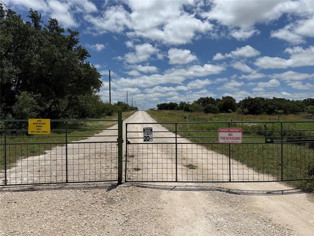 401 Fallow Spur, Melvin, TX 76858
