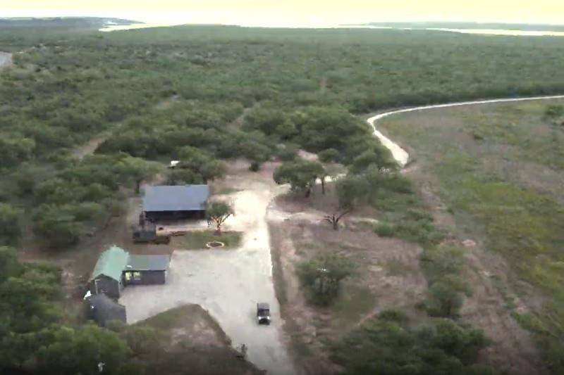 1644 Fm-1929, Voss, TX 76888