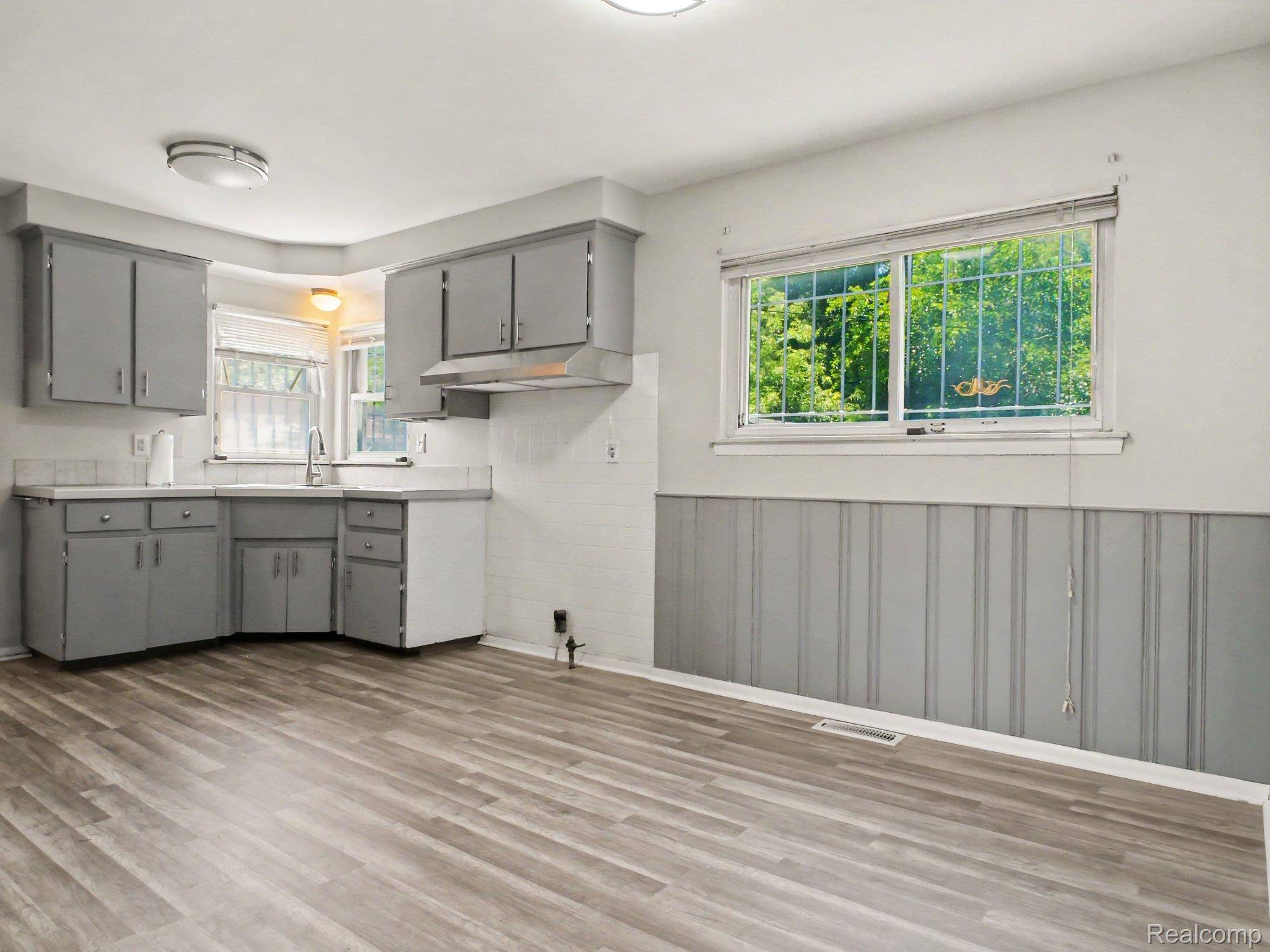 6075 Detroit ST, Mt. Morris Township, MI 48458