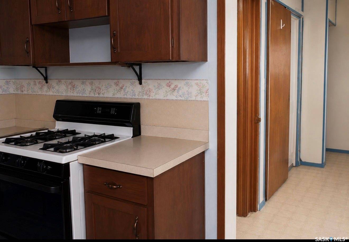 210 1st AVENUE, Sutton Rm No. 103, SK S0H 1X0