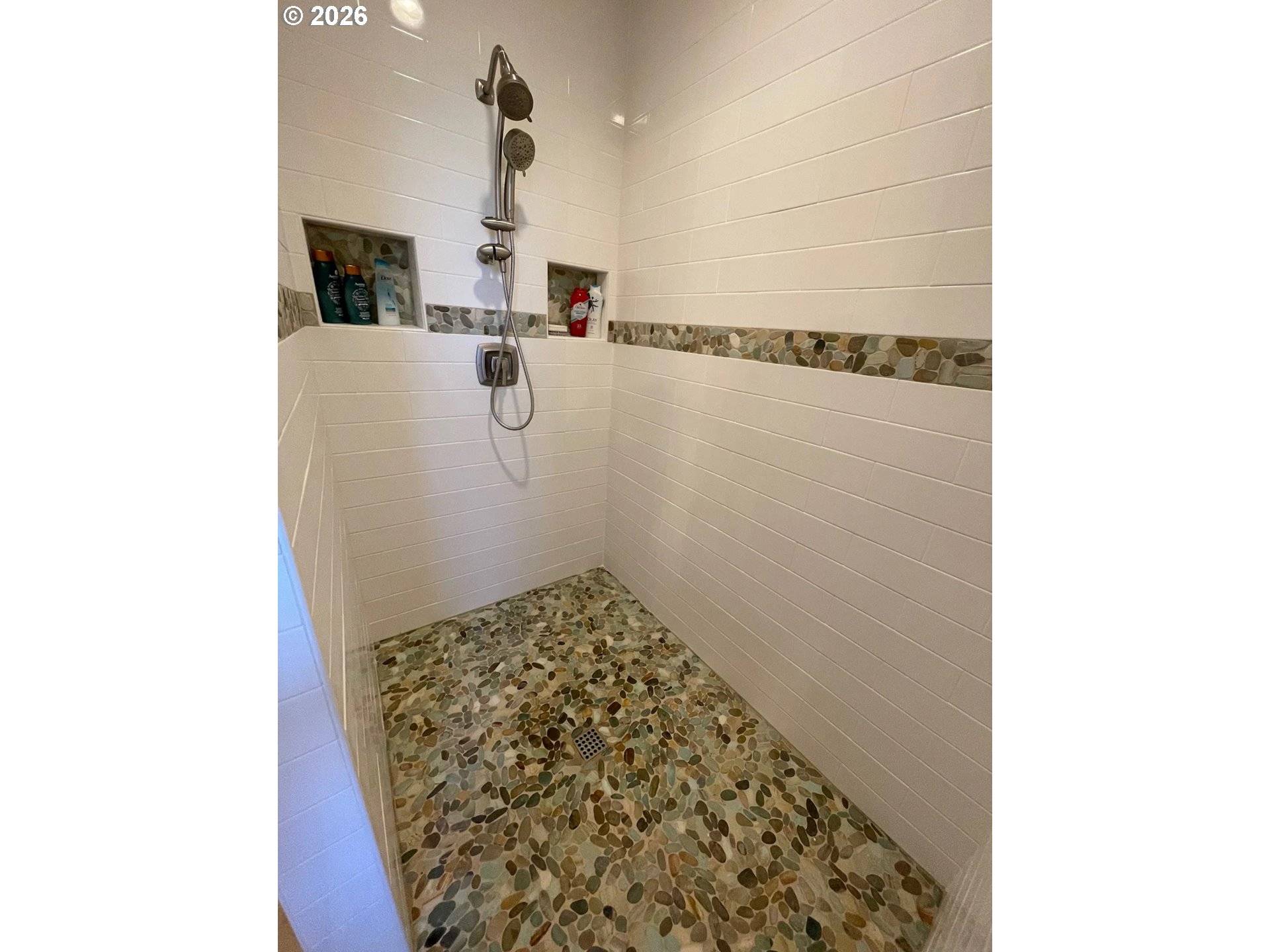 16695 S HARDING RD, Oregon City, OR 97045