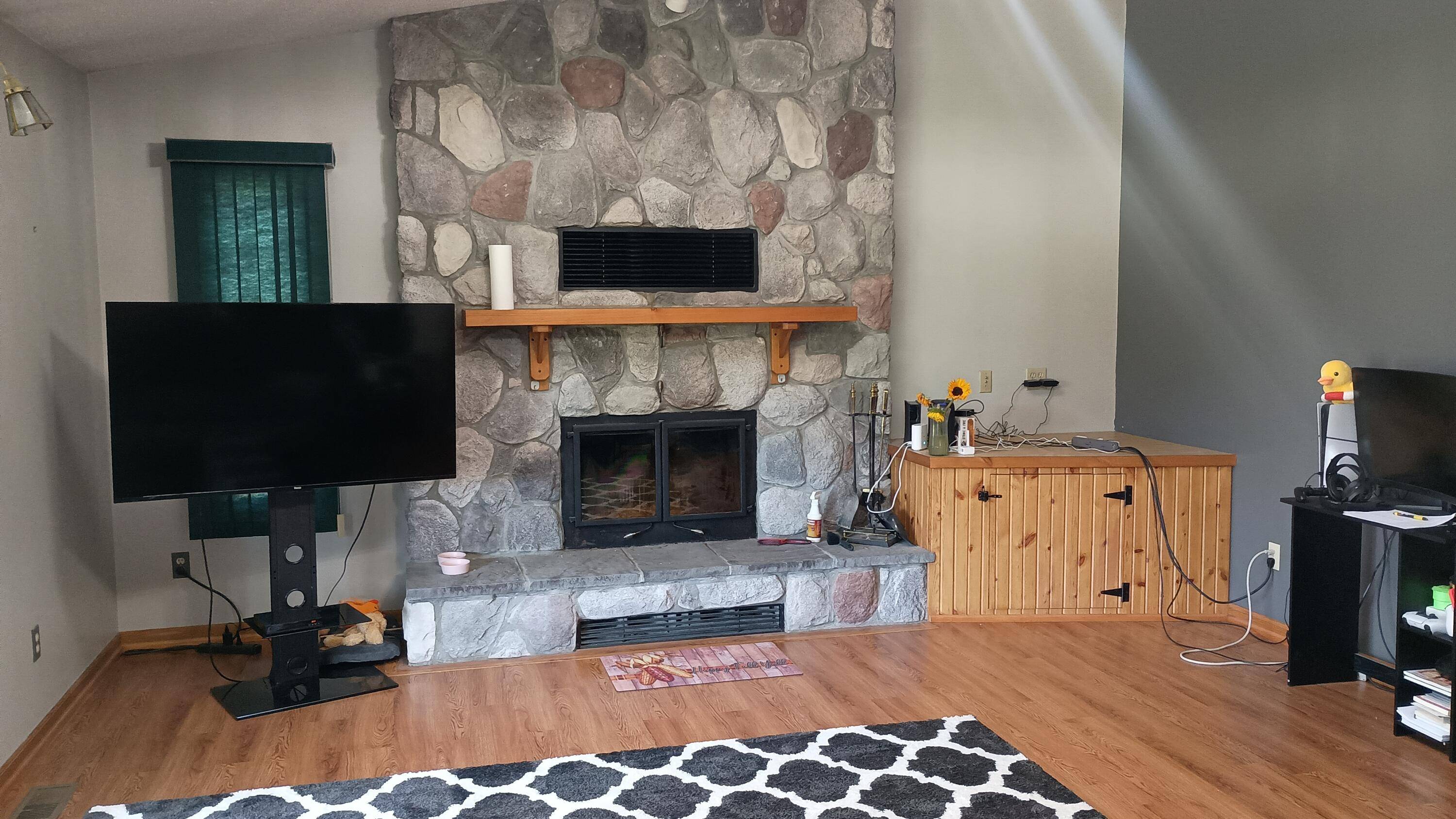 301 S Gordon RD, Amber Twp, MI 49454