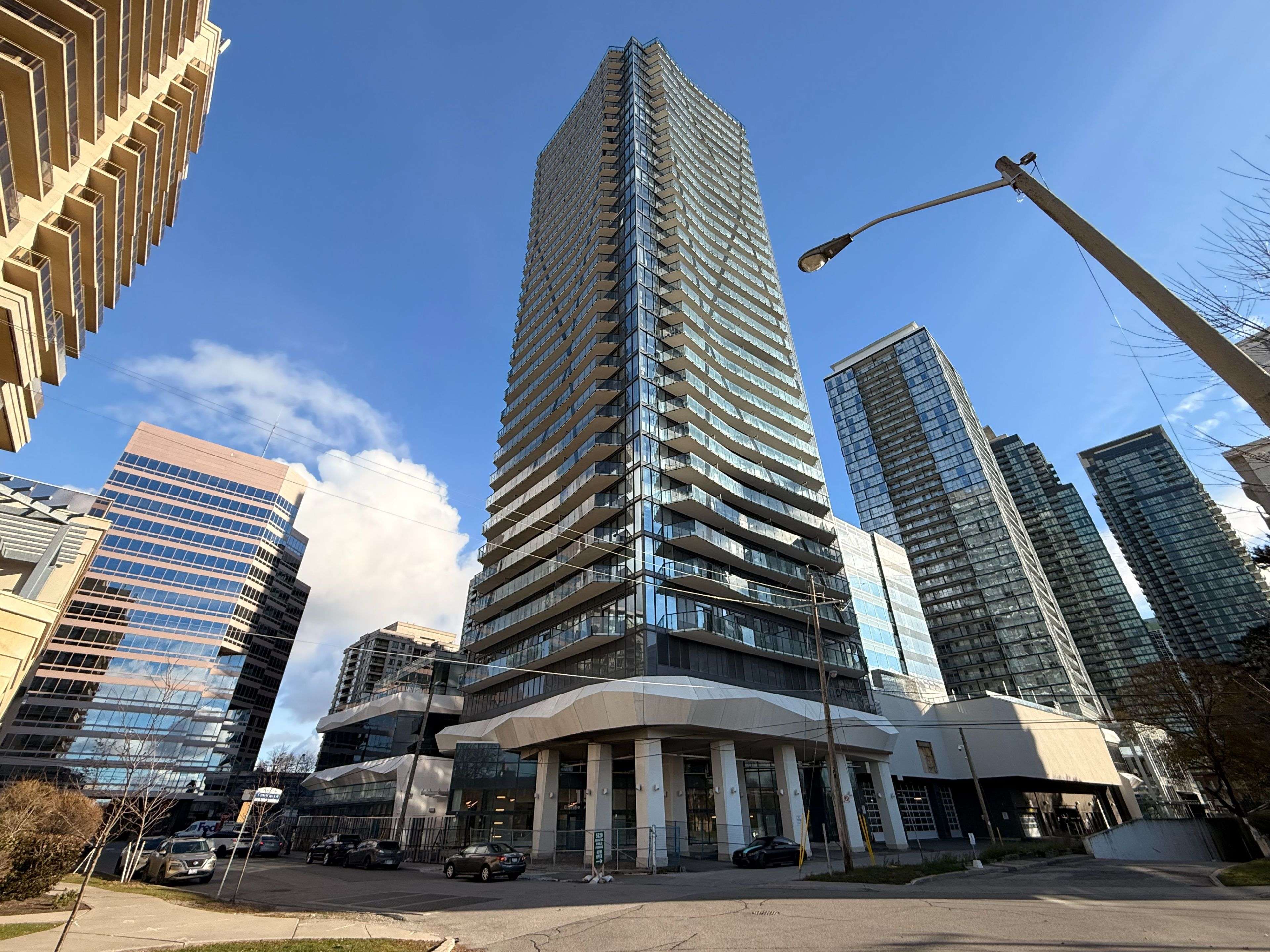 15 Ellerslie AVE #2202, Toronto C07, ON M2N 0L7