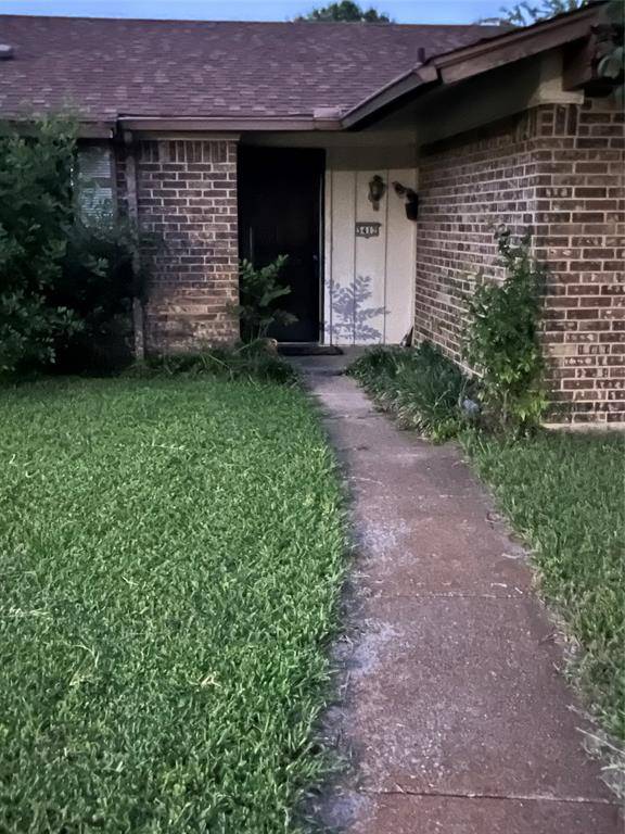 3412 Park Run Drive, Mesquite, TX 75150