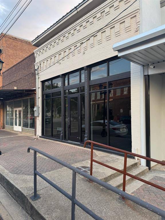 209 N Prairieville Street, Athens, TX 75751