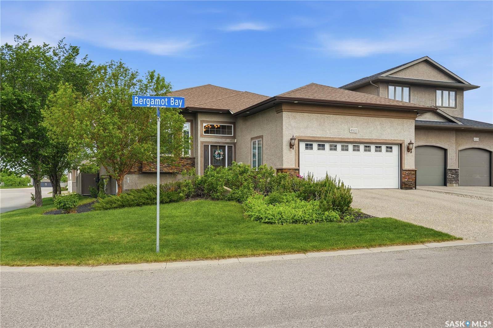 4501 Bergamot BAY E, Regina, SK S4V 1M8